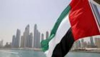 الإمارات تتسلم 7 من مواطنيها و2 مصريين كانوا محتجزين في إيران