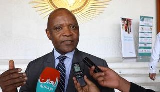 مدير المركز الأفريقي للسيطرة على الأمراض والوقاية منها جون نكينجاسونج