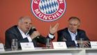 رئيس بايرن ميونيخ يتمنى ابتعاد أندية إنجلترا عن دوري الأبطال