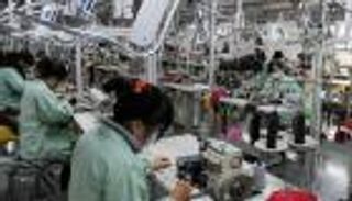 تباطؤ نمو الناتج الصناعي الصيني لأدنى مستوى في 17 عاما