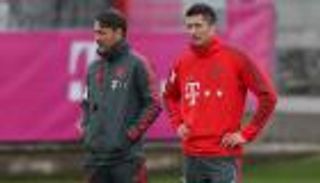 كوفاتش يرد على انتقادات ليفاندوفسكي