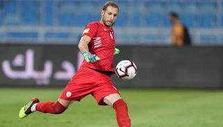 فاروق بن مصطفى- حارس الشباب