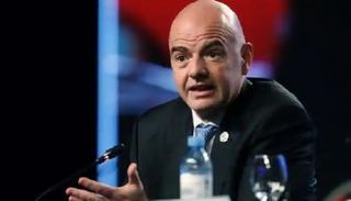 الفيفا يواجه أزمة مع أندية أوروبا