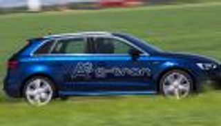 بالصور.. "أودي" تطرح طراز "A3 G-tron" العائلية بـ37 ألف دولار