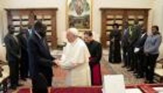 بالصور.. البابا فرنسيس يطلب استئناف خطط زيارة جنوب السودان