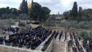 فلسطينيون يؤدون صلاة الغائب بالأقصى على شهداء هجوم نيوزيلندا الإرهابي