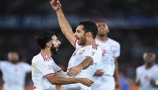 مبخوت والأحبابي لاعبا الأبيض