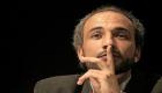 انتقادات تلاحق سلطات سويسرا لتباطئها عن استدعاء طارق رمضان 