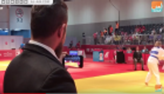 الهواتف وسيلة مدربي الجودو لأصحاب الهمم من أجل تصحيح الأخطاء