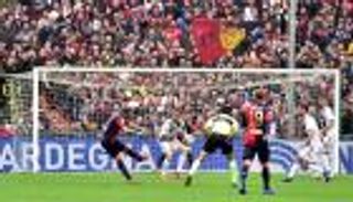 يوفنتوس بدون رونالدو يتلقى الخسارة الأولى في الدوري أمام جنوى