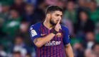 برشلونة مهدد بفقدان سلاح بارز أمام مانشستر يونايتد