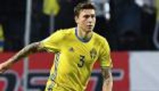 ليندلوف يرفض الانضمام لمنتخب السويد بسبب مهاجم ألافيس