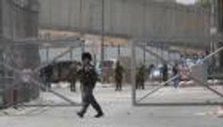 فلسطين تحت "الحصار" بدءا من الغد.. والسبب احتفال إسرائيل بـ"المساخر"