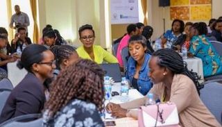 الإمارات تشرف على تدريب 100 سيدة رواندية في مجال الاستضافة