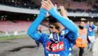 تقارير تكشف موقف إنسيني من المشاركة أمام أرسنال