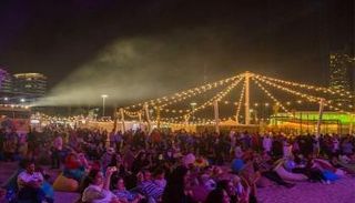 مهرجان "أم الإمارات" يستقطب جمهوراً غفيراً