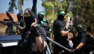 مسلحو حماس في غزة.. إرهاب مستمر