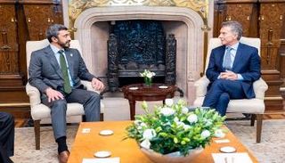 الشيخ عبدالله بن زايد آل نهيان ورئيس الأرجنتين