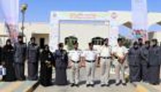 بالصور.. شرطة أبوظبي تحتفل باليوم العالمي للسعادة