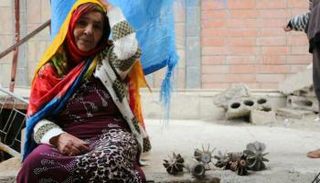 إحدى الأمهات اليمنية