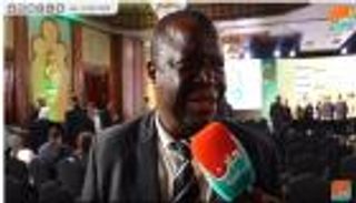 مازيمبي سعيد بالابتعاد عن مواجهة الأهلي في أبطال أفريقيا