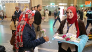 ورود وهدايا للركاب.. محطة مصر تطوي صفحة حادث رمسيس باحتفال "عيد الأم"