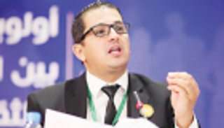 عبدالرازق بلعقروز: جائزة الشيخ زايد للكتاب منارة الثقافة العربية