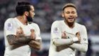 نيمار ينقلب على رئيس باريس سان جيرمان