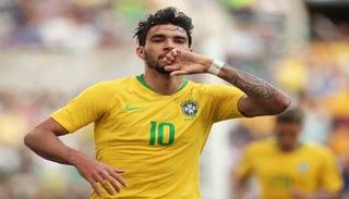 لوكاس باكيتا 