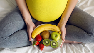 الدراسة تنصح المرأة باتباع نمط حياة صحي قبل وأثناء الحمل