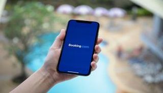 بوكينج تثق في قدرتها على منافسة جوجل وفيسبوك