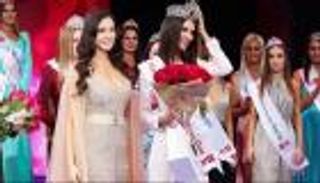 بالصور.. تجريد ملكة جمال موسكو من اللقب بسبب مواقع التواصل 