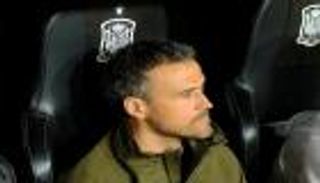 إنريكي: نستحق الفوز الصعب على النرويج