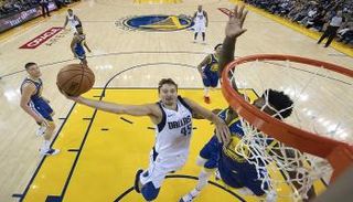 مافريكس ضد وريورز 