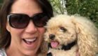 بالصور.. سيدة بريطانية تستنسخ كلبها حتى لا تفقده