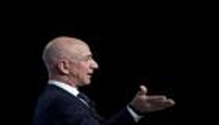 "تريليونير".. لقب يحصل عليه من ينجح في الهيمنة على الفضاء