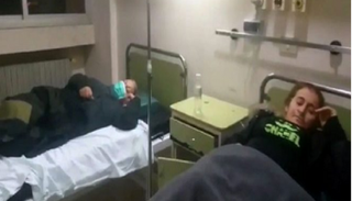 جانب من الإصابات جراء القصف في حماة