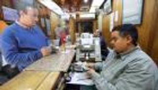 خبراء يتوقعون إبقاء المركزي المصري على أسعار الفائدة دون تغيير