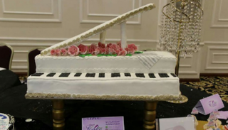 من أحد المهرجانات الشعبية الثقافية في عدن