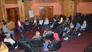 جانب من ورشة إبداعية للروائي وليد علاء الدين