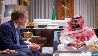 ولي العهد السعودي يلتقي رئيس المنتدى الاقتصادي العالمي "دافوس"