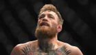 مكجريجور يعتزل الفنون القتالية مجددا