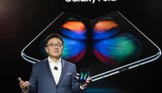 سامسونج تطرح هاتفها الجديد جالاكسي فولد في أسواق أمريكا وأوروبا
