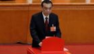 رئيس وزراء الصين يؤكد التعهد بمزيد من الانفتاح للاستثمار الأجنبي