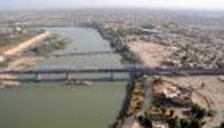 الشركات المصرية تترقب بحذر فرص المشاركة في إعمار العراق