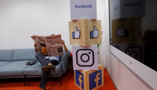 ضربة لعمالقة الإنترنت