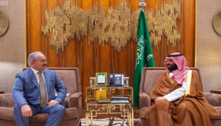 الأمير محمد بن سلمان بن عبدالعزيز والمشير خليفة حفتر