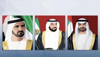 الشيخ خليفة بن زايد آل نهيان والشيخ محمد بن راشد آل مكتوم والشيخ محمد بن زايد آل نهيان