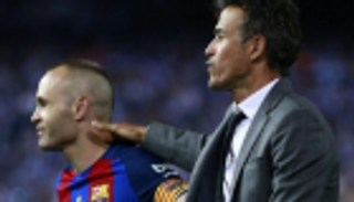 إنييستا: إنريكي المدرب الأنسب لقيادة المنتخب الإسباني