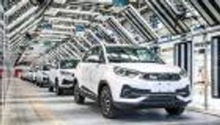 الصين تخفض دعم السيارات الكهربائية بنحو 60%.. ومطالب بحوافز جديدة